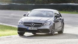 Mercedes CLS 63 AMG S-Modell Shooting Brake Facelifting - widok z przodu