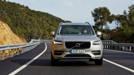 Volvo XC90 II D5 AWD (2015) - widok z przodu