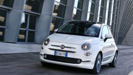 Fiat 500 II Facelifting (2015) - widok z przodu