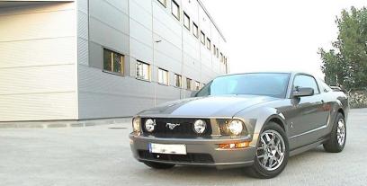 Ford Mustang V Coupe 4.0 i V6 205KM 151kW 2004-2005