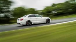 Mercedes C 63 AMG S (BR 205) sedan 2015 - prawy bok