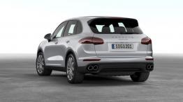 Porsche Cayenne S Facelifting (2015) - tył - reflektory wyłączone