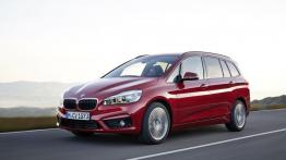 BMW 220i Gran Tourer (2015) - widok z przodu