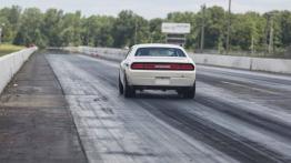 Dodge Challenger Drag Pak Test Vehicle (2015) - widok z tyłu