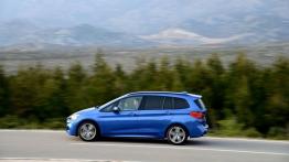 BMW 220i Gran Tourer (2015) - lewy bok