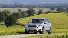 BMW X5 III xDrive40e (2015) - widok z przodu