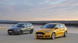 Ford Focus III ST Kombi Facelifting (2015) - lewy bok