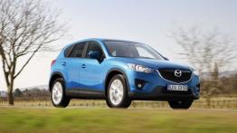 Mazda CX-5 - widok z przodu