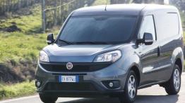 Fiat Doblo III Cargo Facelifting (2015) - widok z przodu