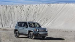 Jeep Renegade Trailhawk (2015) - prawy bok