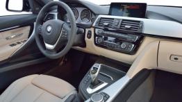 BMW 340i Sport Line F30 Sedan Facelifting (2015) - kokpit