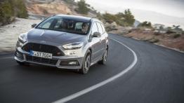 Ford Focus III ST Kombi Facelifting (2015) - widok z przodu