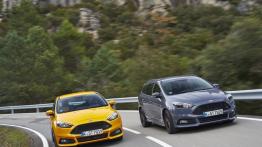 Ford Focus III ST Kombi Facelifting (2015) - widok z przodu