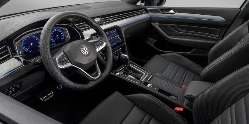 Autonomiczny Volkswagen Passat, ale ręce muszą pozostać na kierownicy