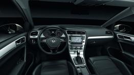 Volkswagen Golf VII Hatchback 5d - pełny panel przedni