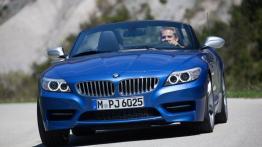 BMW Z4 E89 Facelifting Estoril Blue (2016) - widok z przodu