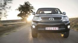 Toyota Hilux VII Podwójna kabina 2.5 D-4D 4x4 144KM 106kW 2010-2016