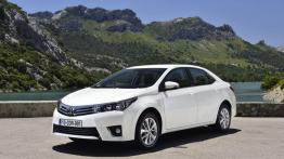 Toyota Corolla XI Sedan 1.4 D-4D 90KM 66kW 2013-2016