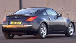 Nissan 350Z 2006 - widok z tyłu