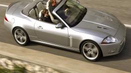 Jaguar XKR Cabrio 2006 - widok z góry