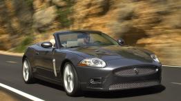 Jaguar XKR Cabrio 2006 - widok z przodu