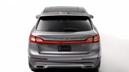 Lincoln MKX II (2016) - tył - reflektory włączone