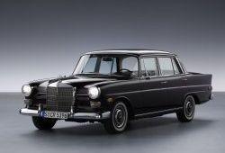 Mercedes W110 1.9 80KM 59kW 1961-1965