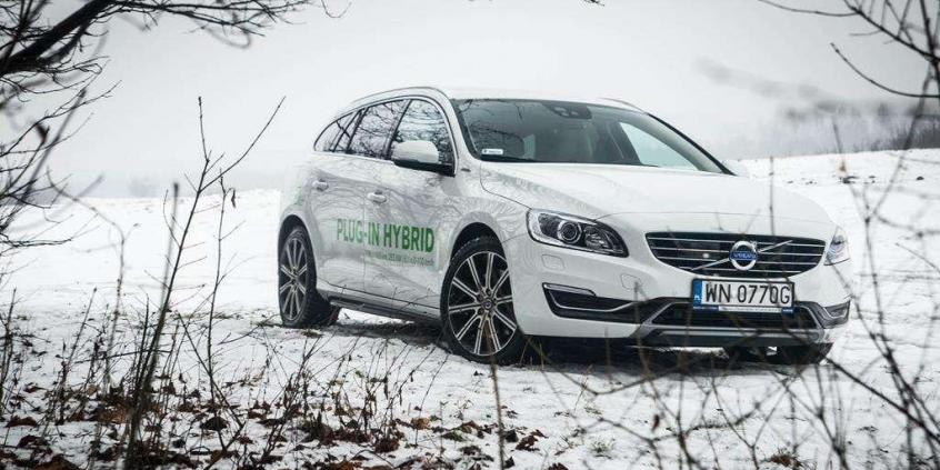 Volvo V60 2.4 D6 Plug-in Hybrid 283 KM - ekologiczny Szwed