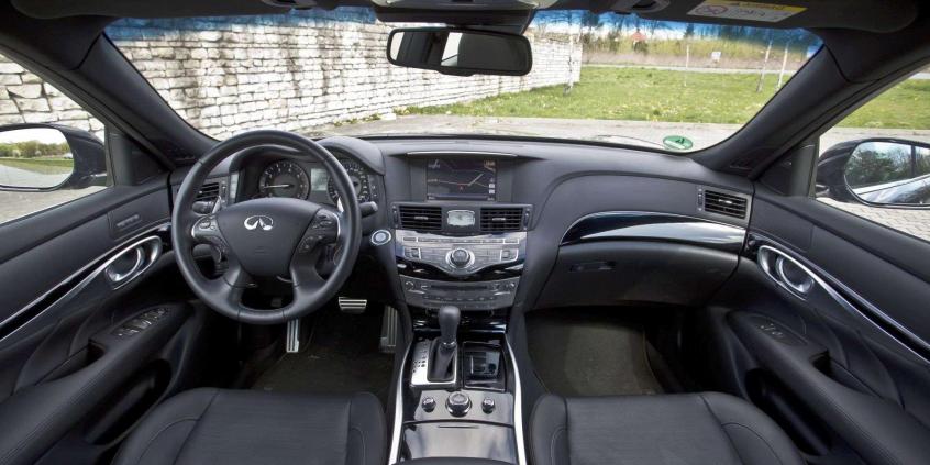 Infiniti Q70 - japoński prestiż