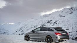 Mercedes CLA 250 4MATIC Shooting Brake (X117) - widok z tyłu