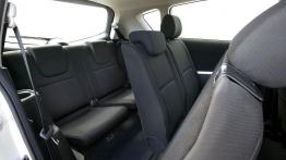 Toyota Corolla Verso 2007 - tylna kanapa