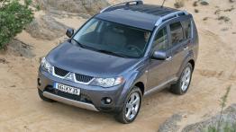 Mitsubishi Outlander 2007 - widok z przodu