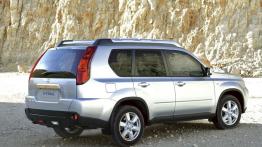 Nissan X-Trail 2007 - prawy bok