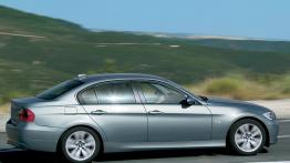 BMW Seria3 E90 2007 - prawy bok