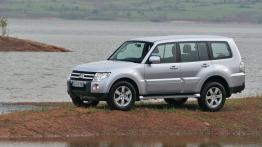 Mitsubishi Pajero 2007 - lewy bok