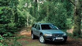 Volvo XC 70 - widok z przodu