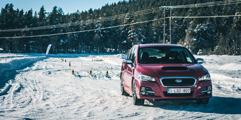 Jak jeździć po śniegu? Uczymy się na Subaru Snow Drive