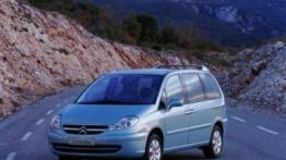 Citroen C8 - widok z przodu