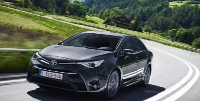 Toyota Avensis III Sedan Facelifting 2015 1.8 Valvematic 147KM 108kW 2015-2018