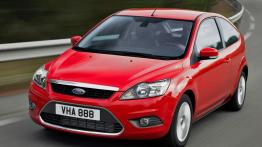 Ford Focus Hatchback 2008 - widok z przodu