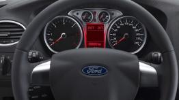 Ford Focus Hatchback 2008 - deska rozdzielcza