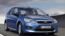 Ford Focus Hatchback 2008 - widok z przodu