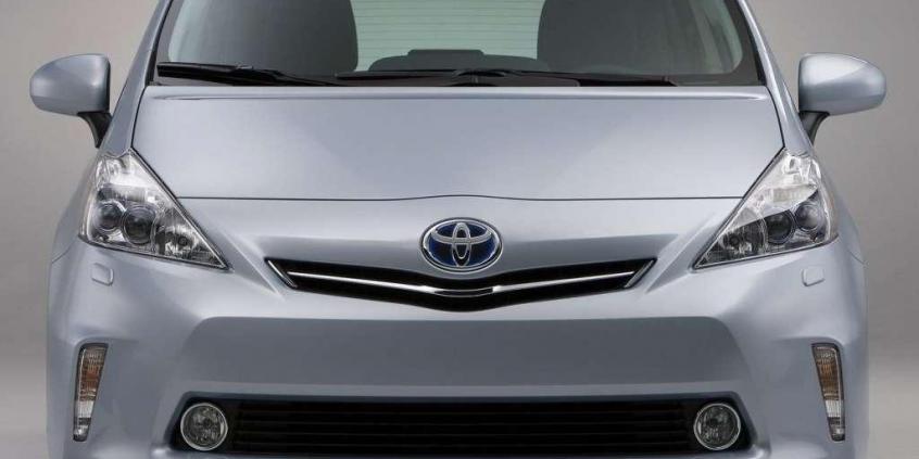 Toyota Prius Plus - Hybrydowa siódemka