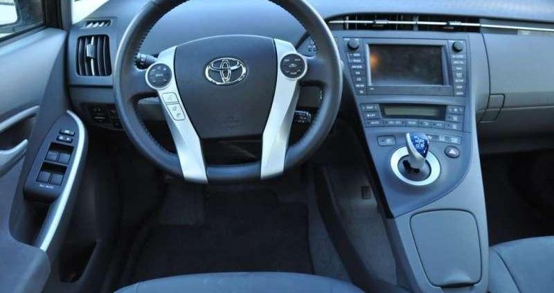 Toyota Prius - elektryk z doktoratem