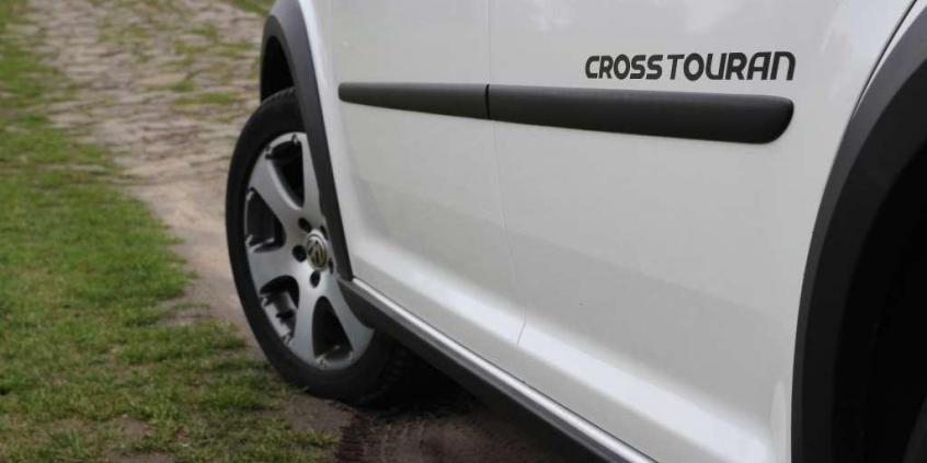 Volkswagen Cross Touran 2.0 TDI - pomieszanie z poplątaniem