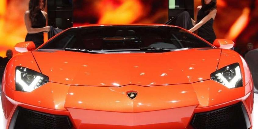 Lamborghini Aventador - Lekkość brutalnej siły