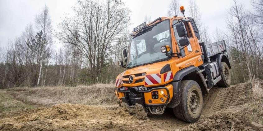 Unimog i Arocs - teren im niestraszny