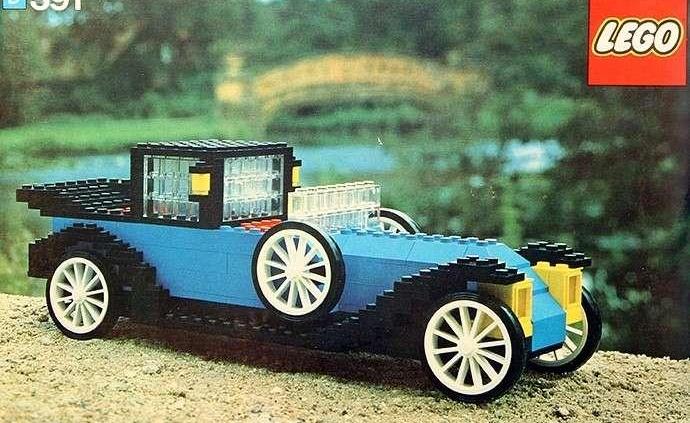 Świat LEGO - modele samochodów z nietypowego budulca