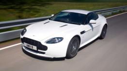 Aston Martin V8 Vantage II 5.3 i V8 32V 550KM 405kW 1993-1999