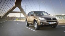 Toyota Rav4 2009 - widok z przodu